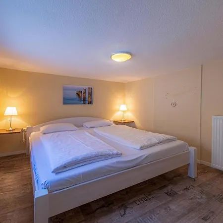 Holiday home Inselglueck In Herzen Malchows